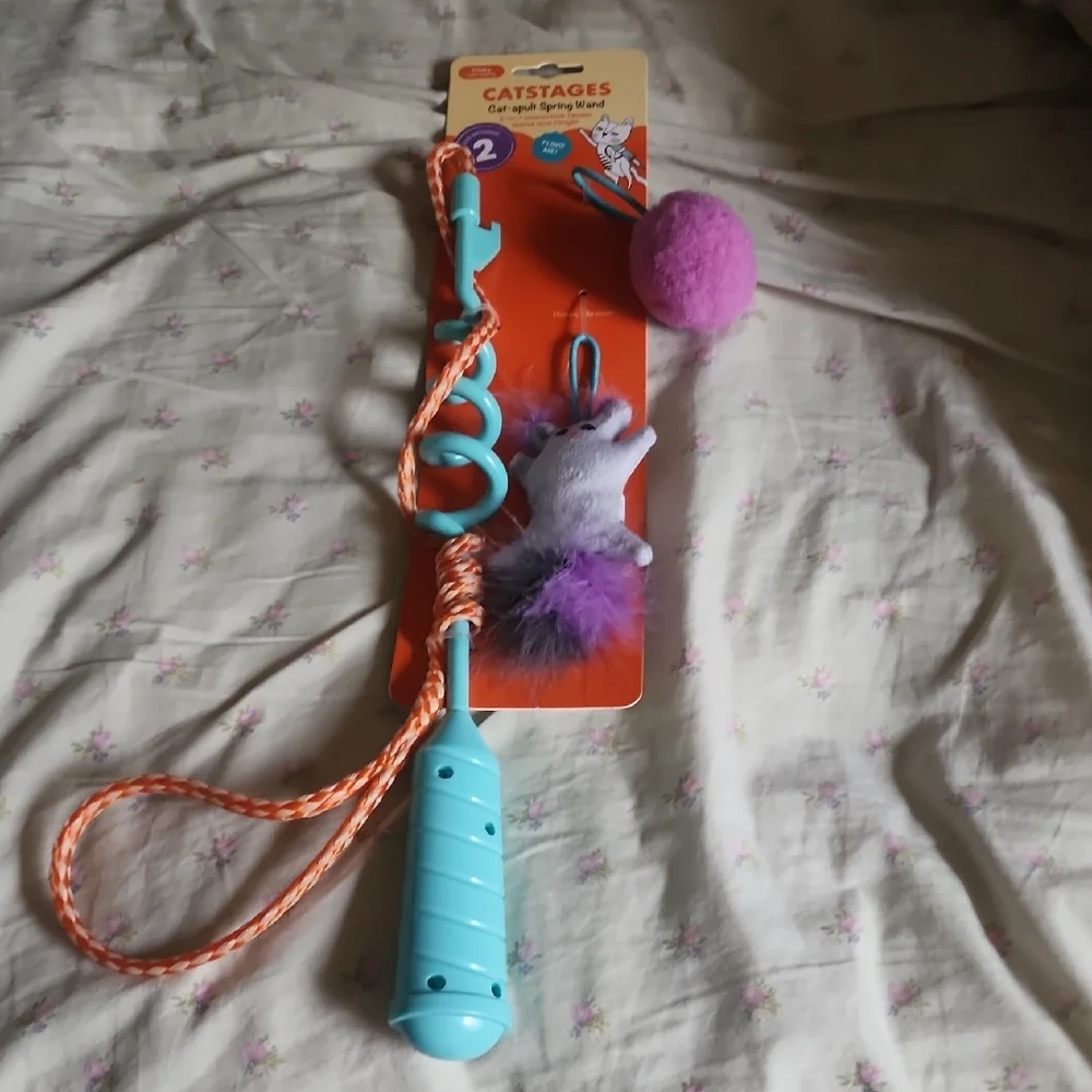 Catstages Cat-apult Spring Wand with Purple Pom Pom